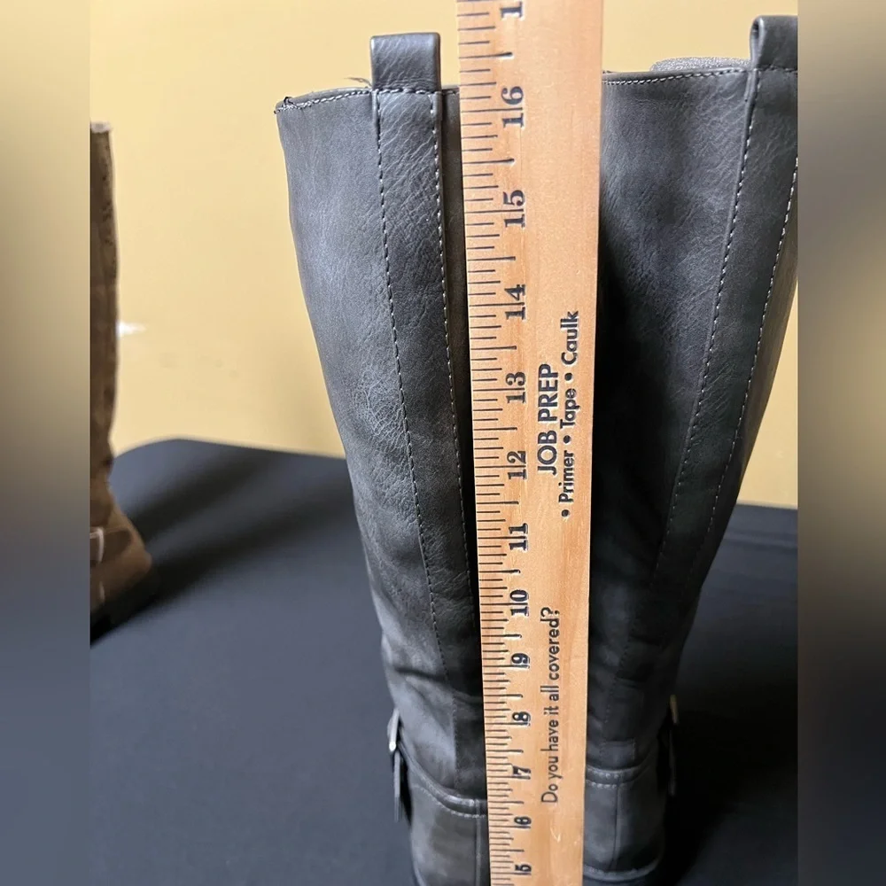 DIDOA GRAY KNEE HIGH SIZE 6.5 LADIES BOOTS. ZIPPER ON BOTH SIDES. 1-1/8” HERL